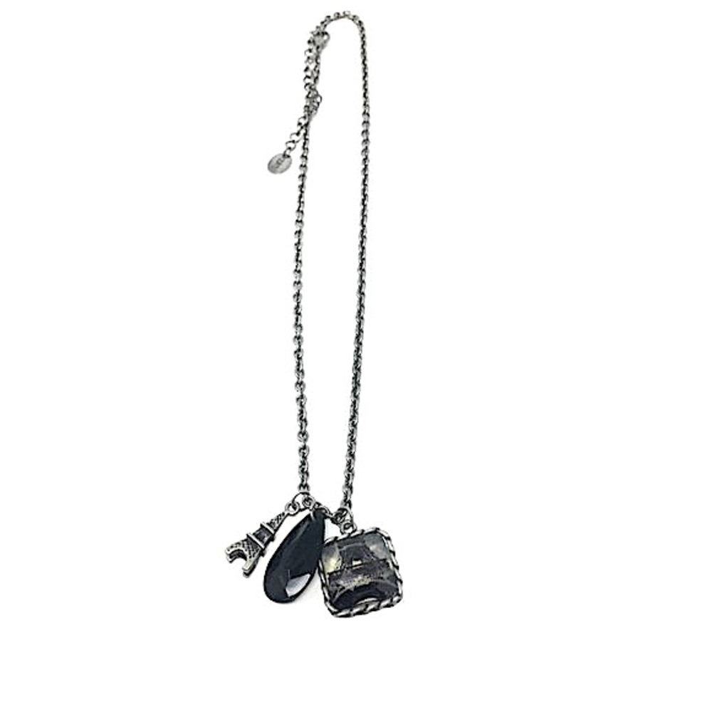 Claire's Paris Eiffel Tower Antique Silver Tone Charm Pendant Choker Necklace